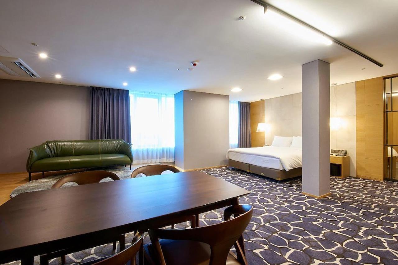 โรงแรมดับเบิลที โรงแรม 3*