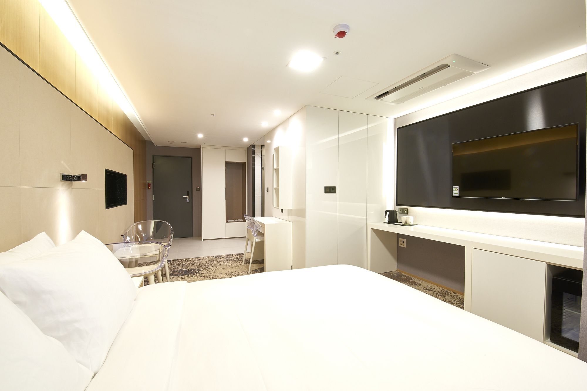 โรงแรมดับเบิลที โรงแรม 3*